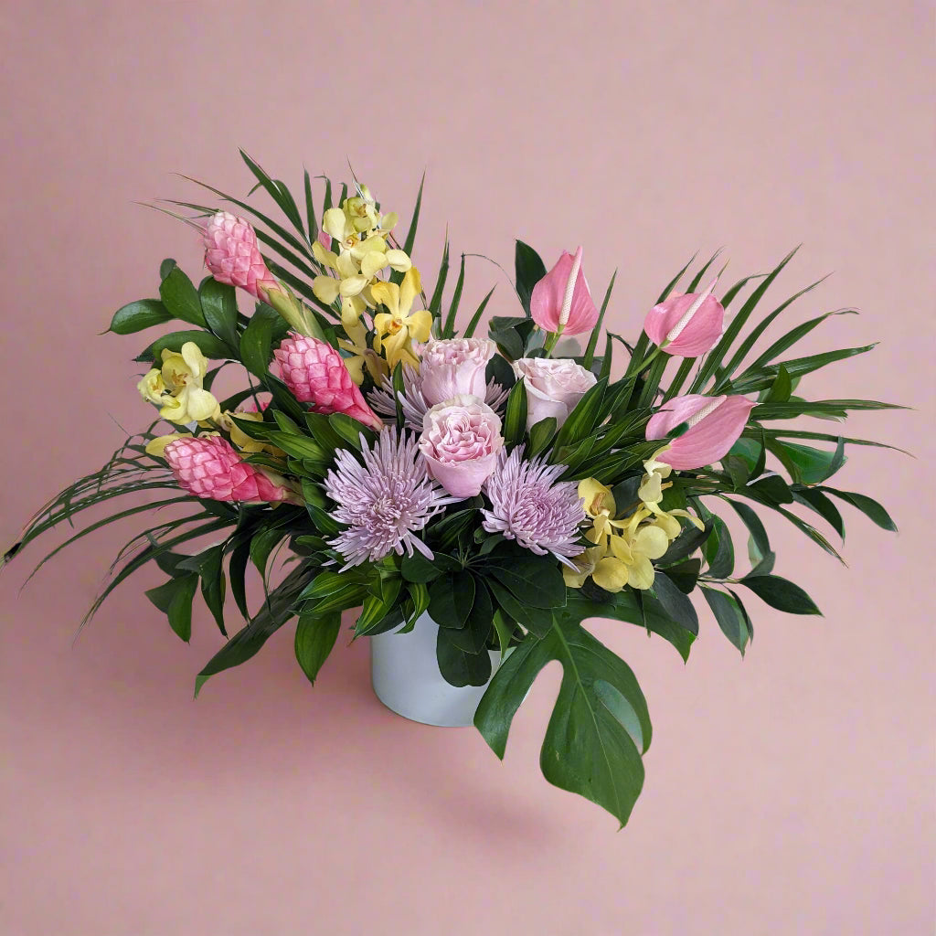 Feminine Tropical Collection - Medium